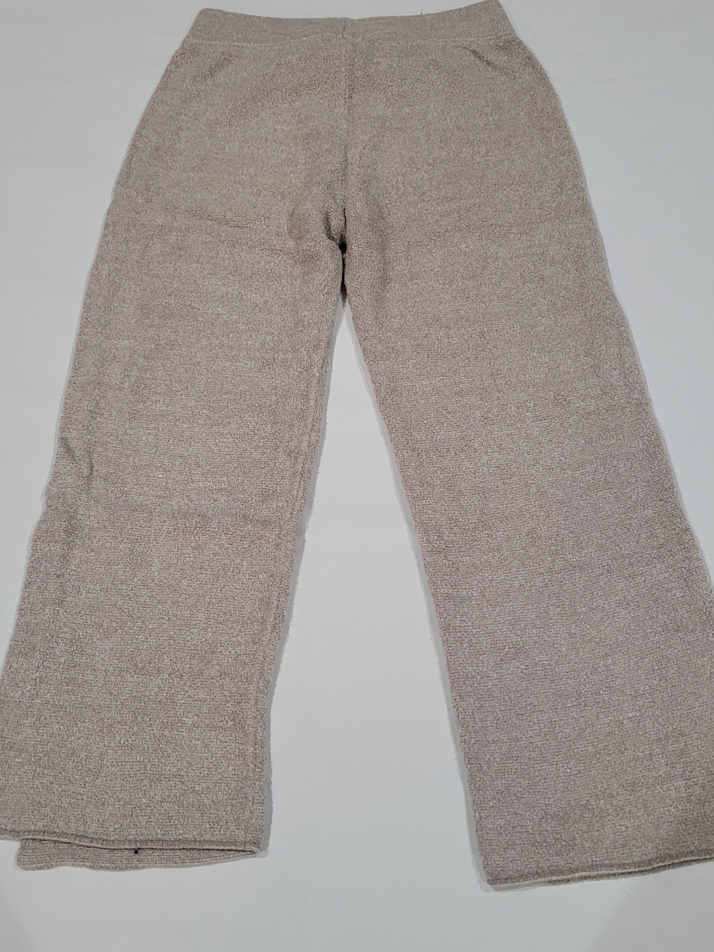 Barefoot Dreams Beige Skinny Fit Wide-Leg At Bottom Knit Capris - Picture 3 of 3